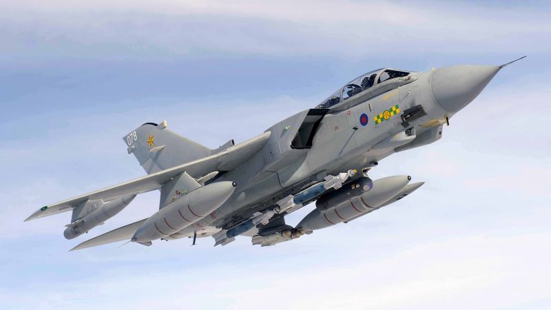 Panavia Tornado GR.4, fighter aircraft, British Air Force (horizontal)