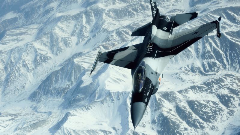 General Dynamics F-16 Fighting Falcon, fighter aircraft, U.S. Airforce (horizontal)