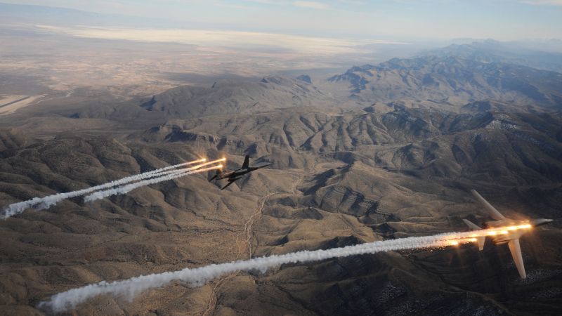 Rockwell B-1 Lancerr, fighter aircraft, U.S. Air Force (horizontal)