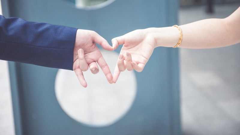 love image, heart, 8k, hands (horizontal)