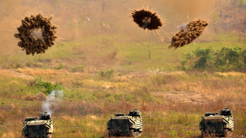 AAV, U.S. Marine, amtrack, assault amphibious vehicle, LVTP-7, U.S. Army, smoke grenade, firing (horizontal)
