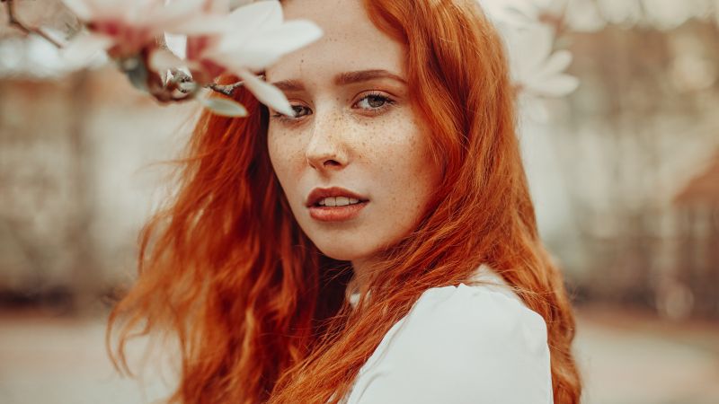Redhead Girls Wallpapers