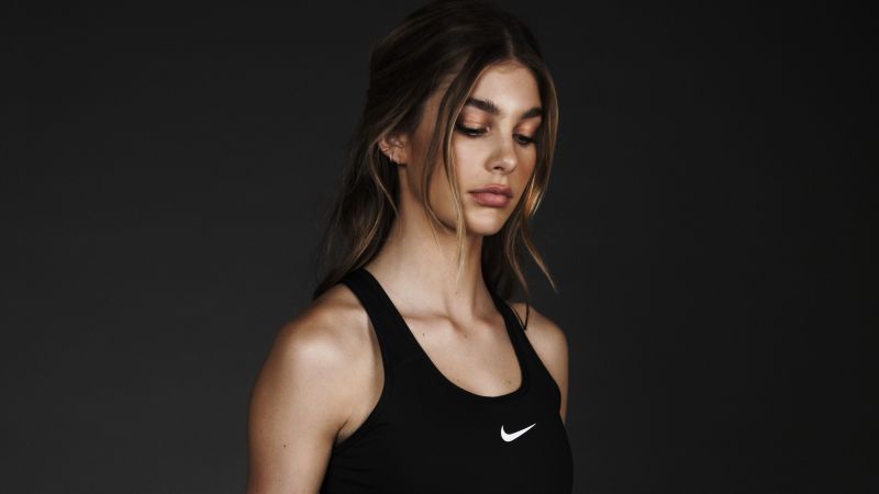 Camila Morrone, 4k (horizontal)