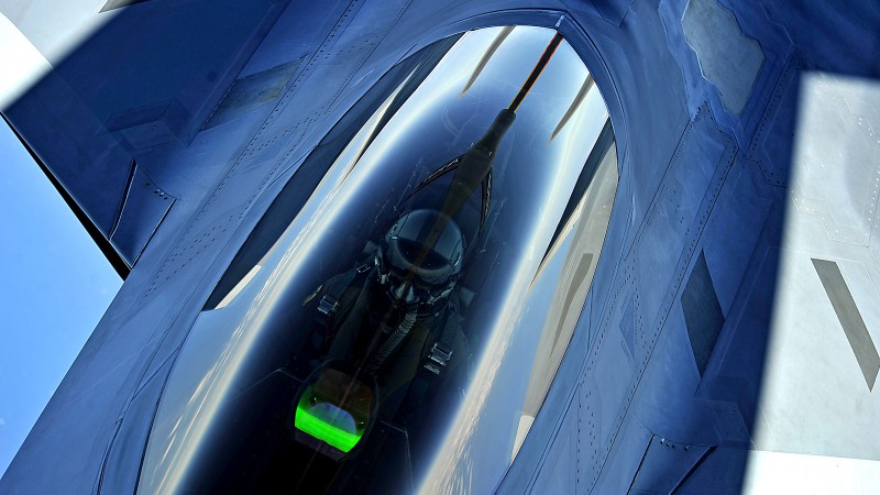 F-22, Raptor, Lockheed, Martin, stealth, air superiority fighter, U.S. Air Force, pilot (horizontal)