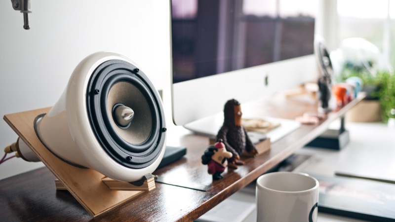 professional speakers, review, iMac slim, unboxing, amplifier, hi-fi, Class R1, stereo, nostalgia, Panasonic (horizontal)