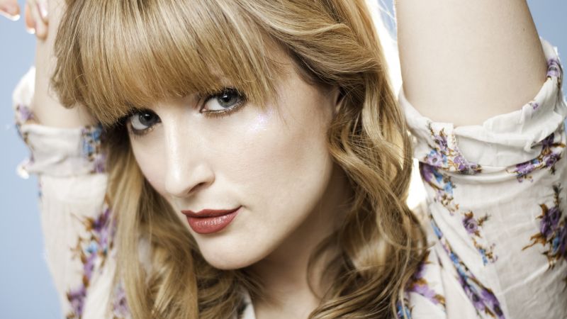 Emma-Lee, Top music artist and bands, singer (horizontal)