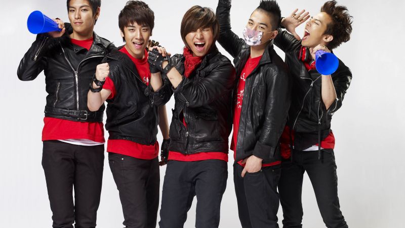 Big Bang, Top music artist and bands, G-Dragon, T.O.P, Taeyang, Daesung, Seungri (horizontal)