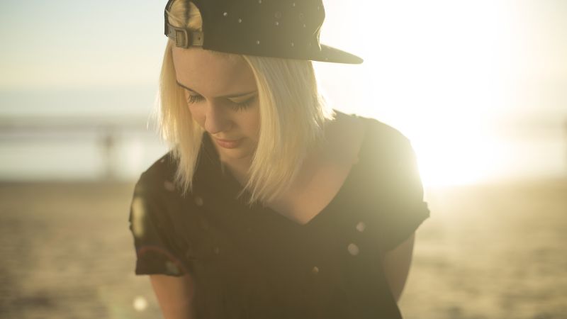Bea Miller, Top music artist and bands, singer, blonde (horizontal)
