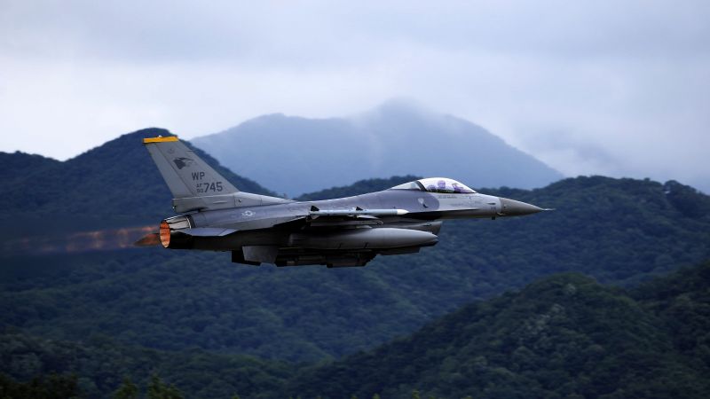 F-16, Fighting Falcon, US Army, U.S. Air Force, General Dynamics (horizontal)