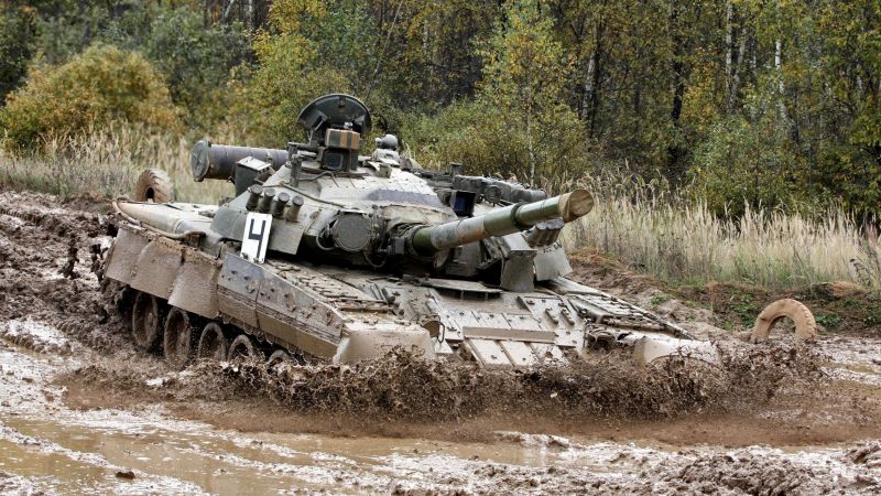 T80-U, tank, Russian Army (horizontal)