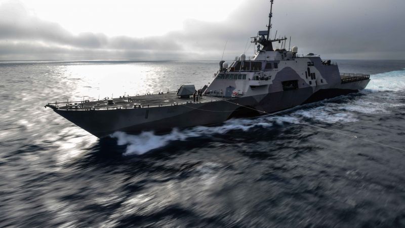 USS Freedom, LCS-1, lead ship, Freedom class, littoral combat, USA Navy (horizontal)