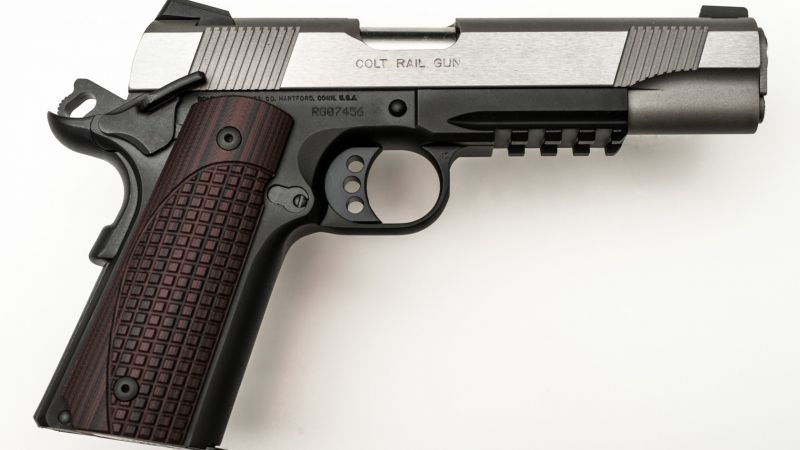 Colt, Rail Gun, 22lr (horizontal)