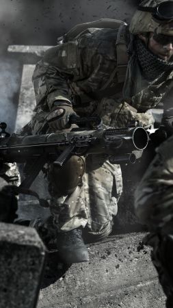 Carl Gustaf M4, recoilless rifle, Swedish Army (vertical)