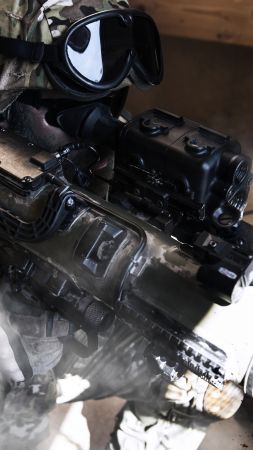 Carl Gustaf M4, recoilless rifle, Swedish Army (vertical)