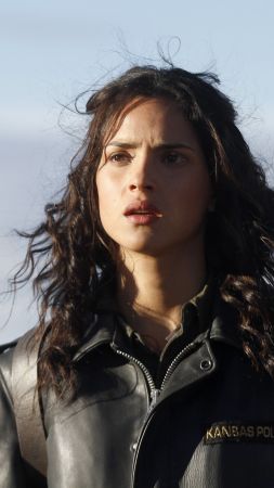 Adria Arjona, photo, 5k (vertical)