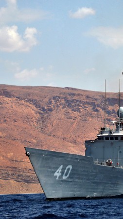 USS Oliver Hazard Perry, frigate, class, FFG-7, warship, U.S. Navy (vertical)