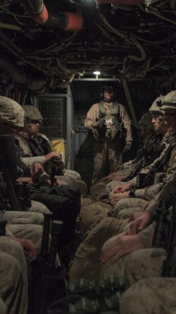 soldier, U.S. Navy, landing, troops, aircraft, landing force (vertical)