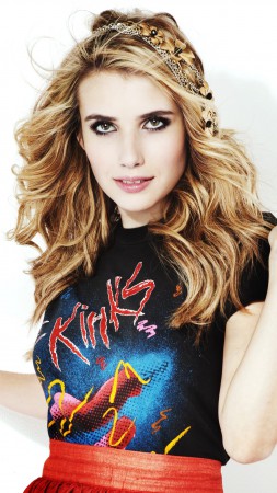 Emma Roberts, Most Popular Celebs in 2015, actress, singer, blonde (vertical)