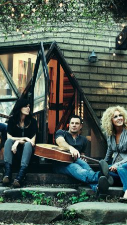 Little Big Town, Top music artist and bands, Karen Fairchild, Kimberly Schlapman, Jimi Westbrook, Phillip Sweet, country (vertical)