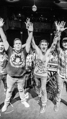 Walk the Moon, Top music artist and bands (vertical)
