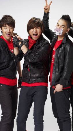 Big Bang, Top music artist and bands, G-Dragon, T.O.P, Taeyang, Daesung, Seungri (vertical)