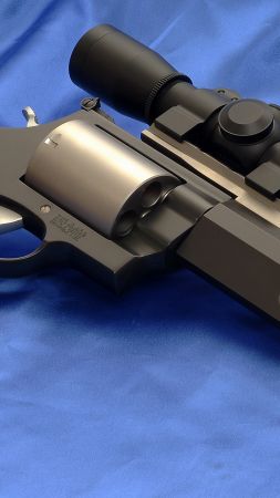 Smith and Wesson, S&W, Model 500 (vertical)