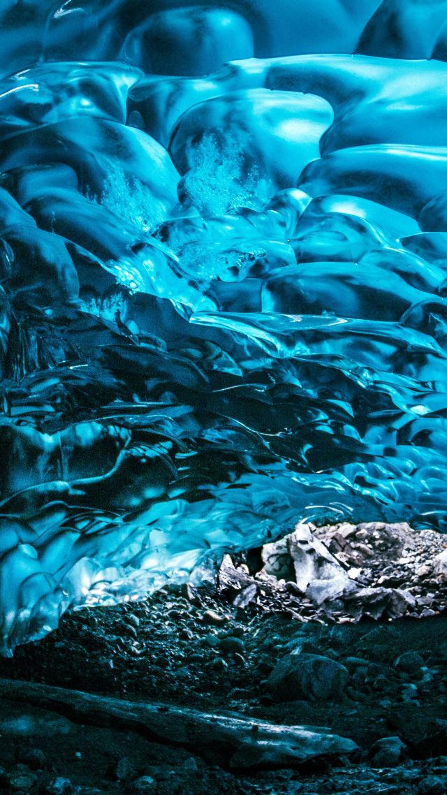 water, 6k (vertical)